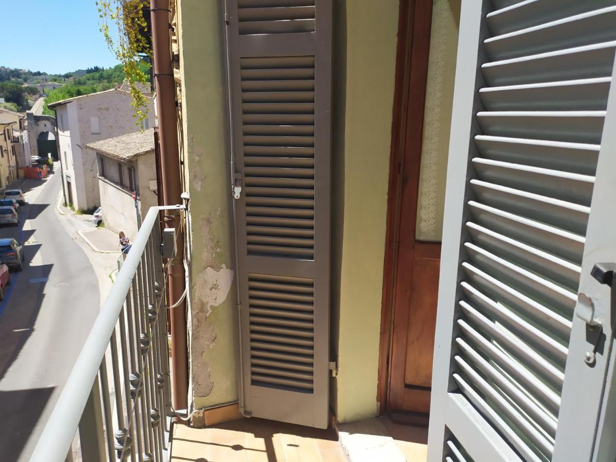 Casa Di Massimo Apartment Spoleto Ngoại thất bức ảnh