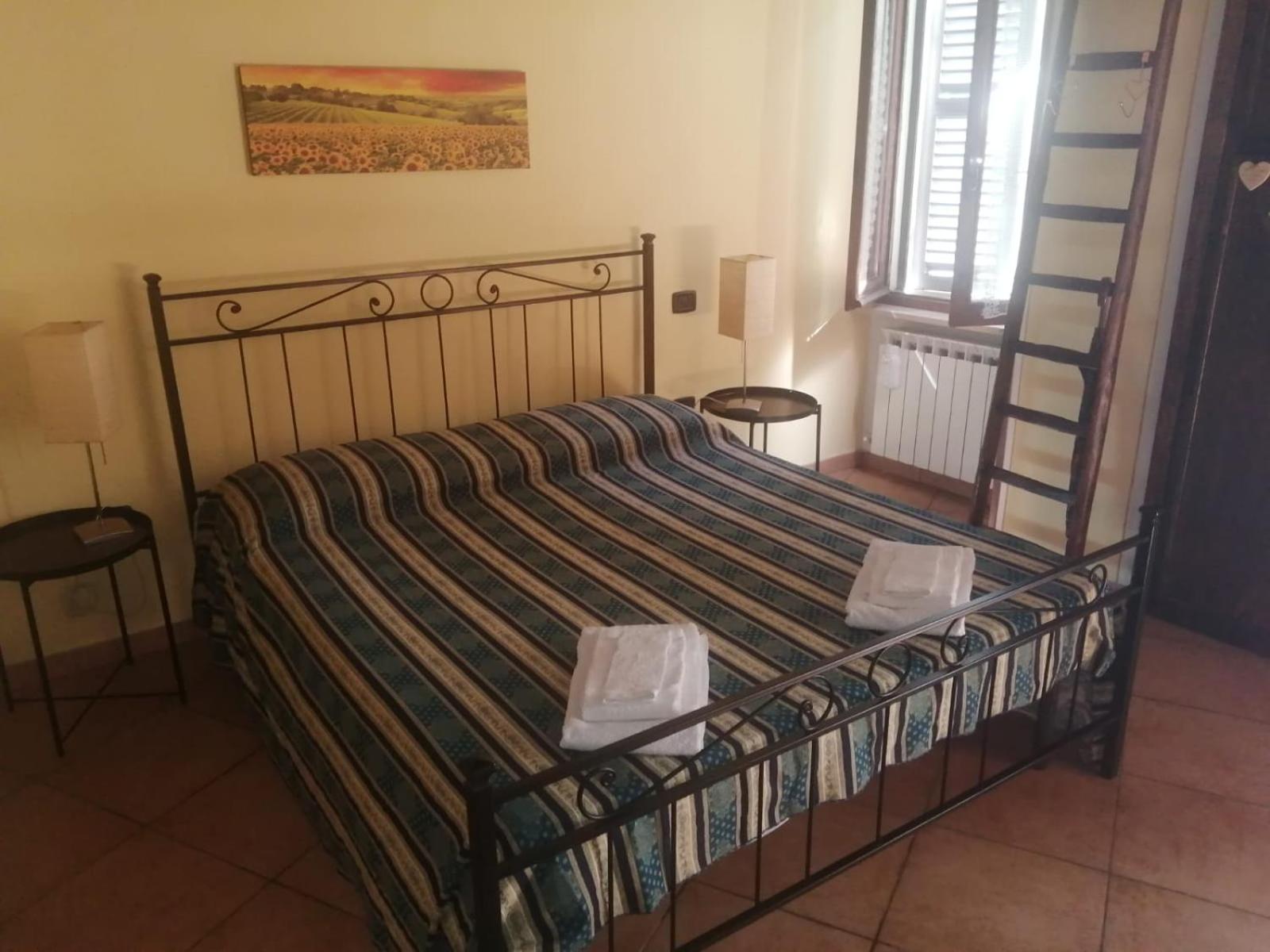 Casa Di Massimo Apartment Spoleto Ngoại thất bức ảnh